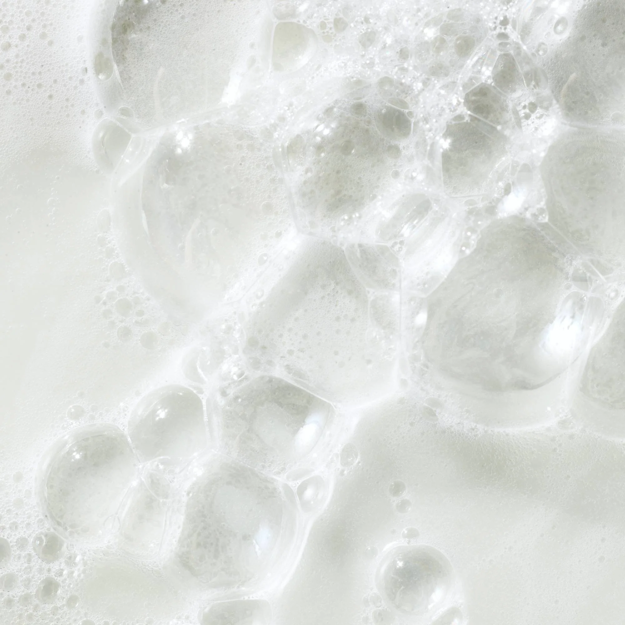 Nurture Hydrating Shampoo Travel - Image 4